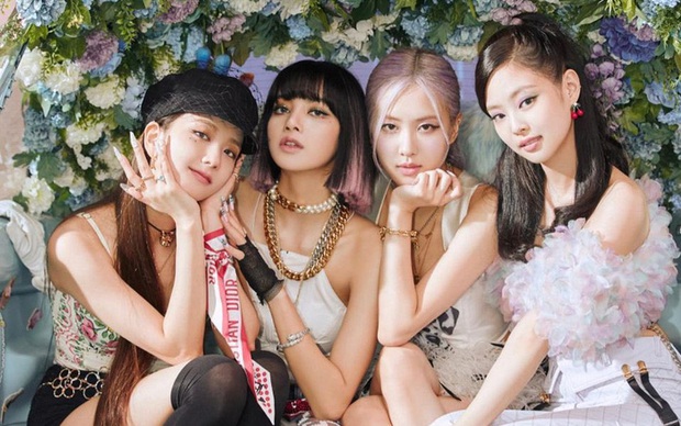 Nhóm nhạc Kpop hàng đầu hiện nay: aespa chung mâm BLACKPINK, sự có mặt của TWICE và 1 nhóm nam SM gây tranh cãi - Ảnh 7. Nhóm nhạc Kpop hàng đầu hiện nay: aespa chung mâm BLACKPINK, sự có mặt của TWICE và 1 nhóm nam SM gây tranh cãi - Ảnh 7.