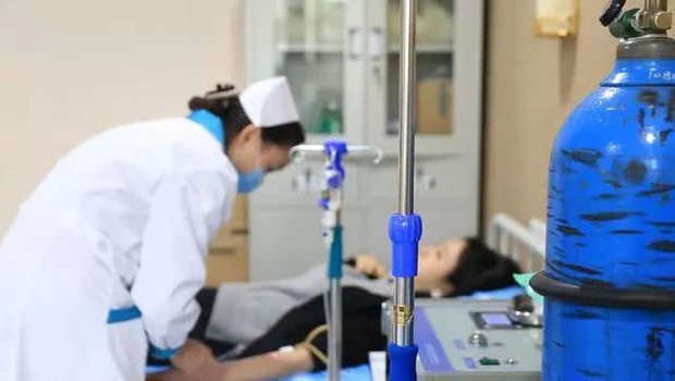 Cô gái mới 22 tuổi đã bị tiểu đường vì nghiện ăn bánh kem - thứ mang nhiều chất béo hơn cả dầu ăn - Ảnh 1. Cô gái mới 22 tuổi đã bị tiểu đường vì nghiện ăn bánh kem - thứ mang nhiều chất béo hơn cả dầu ăn - Ảnh 1.