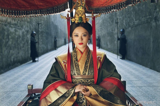 Loạt phim Trung có rating cao nhất 6 năm qua: Tôn Lệ xứng danh nữ hoàng, thành tích của 1 tiểu hoa diễn dở gây bất ngờ - Ảnh 1.