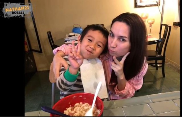Hiếm hoi khoảnh khắc Hồ Văn cường xuất hiện vui vẻ bên cháu ngoại cố ca sĩ Phi Nhung - Ảnh 5. Hiếm hoi khoảnh khắc Hồ Văn cường xuất hiện vui vẻ bên cháu ngoại cố ca sĩ Phi Nhung - Ảnh 5.