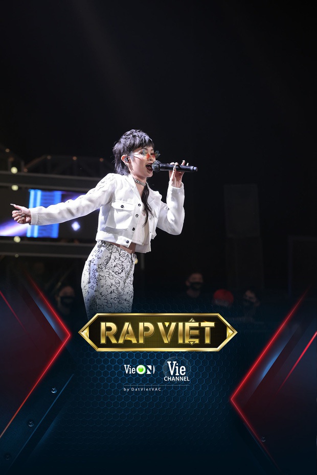 Học vấn dàn thí sinh Rap Việt mùa 2: Mai Âm Nhạc xuất thân trường chuyên nổi tiếng nhưng vẫn chưa bất ngờ bằng du học sinh 8.0 IELTS - Ảnh 3. Học vấn dàn thí sinh Rap Việt mùa 2: Mai Âm Nhạc xuất thân trường chuyên nổi tiếng nhưng vẫn chưa bất ngờ bằng du học sinh 8.0 IELTS - Ảnh 3.