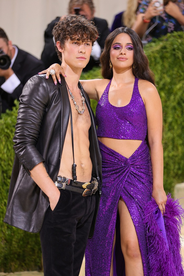 Đi Met Gala về là toang: Shawn Mendes dớp chia tay cả Camila lẫn vợ Justin, Selena Gomez và Gigi Hadid cũng chung số phận - Ảnh 3. Đi Met Gala về là toang: Shawn Mendes dớp chia tay cả Camila lẫn vợ Justin, Selena Gomez và Gigi Hadid cũng chung số phận - Ảnh 3.