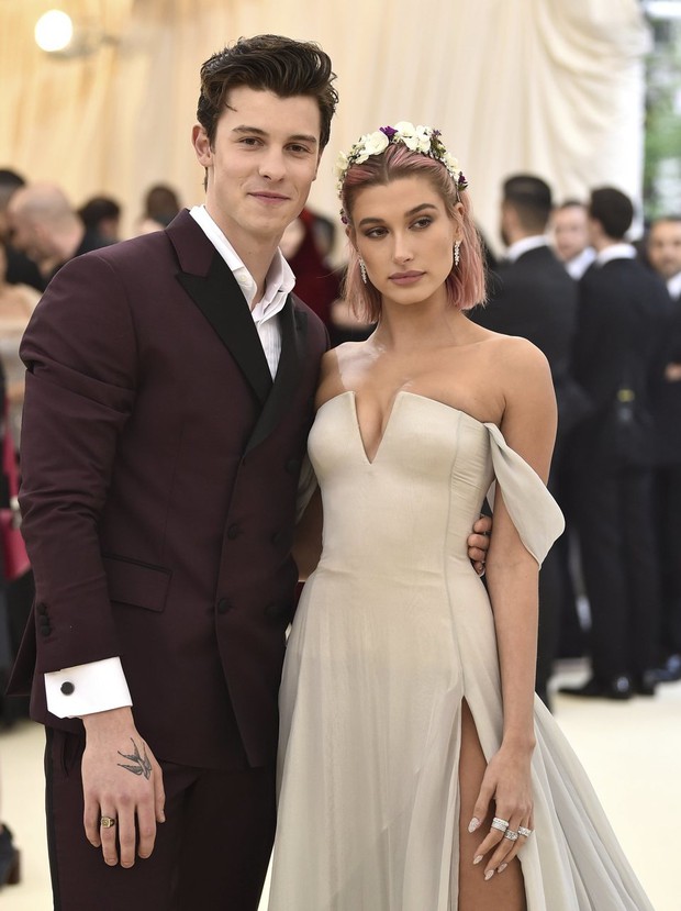 Đi Met Gala về là toang: Shawn Mendes dớp chia tay cả Camila lẫn vợ Justin, Selena Gomez và Gigi Hadid cũng chung số phận - Ảnh 7. Đi Met Gala về là toang: Shawn Mendes dớp chia tay cả Camila lẫn vợ Justin, Selena Gomez và Gigi Hadid cũng chung số phận - Ảnh 7.