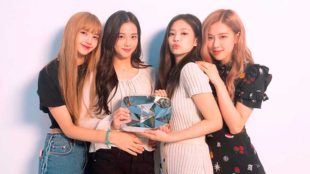 Kênh YouTube BLACKPINK cán mốc 70 triệu lượt subscribe nhưng netizen vẫn kêu gào vì thiếu điều này? - Ảnh 3.