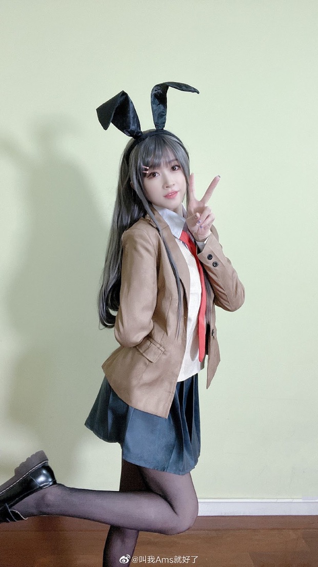 Nữ streamer xinh đẹp khiến dân mạng mê mẩn với màn cosplay anime xinh như bản gốc - Ảnh 8.