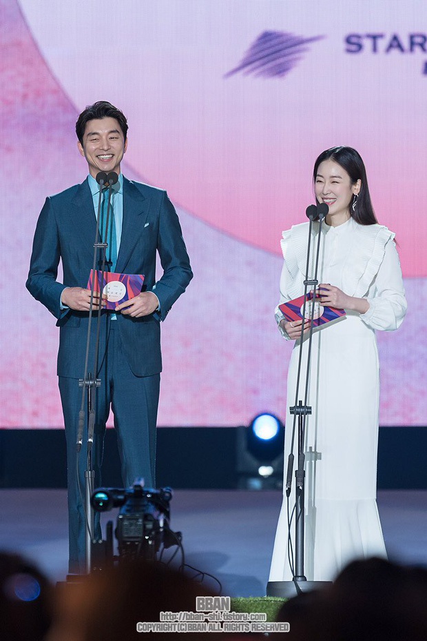 5 cặp sao Hàn khiến fan kêu gào đóng chung: Yoona - Kim Seon Ho đẹp đôi tràn màn hình, làm ơn tái hợp đi! - Ảnh 11. 5 cặp sao Hàn khiến fan kêu gào đóng chung: Yoona - Kim Seon Ho đẹp đôi tràn màn hình, làm ơn tái hợp đi! - Ảnh 11.