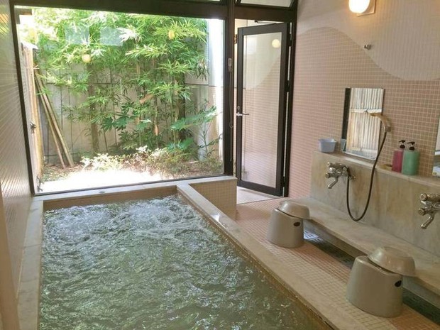 Người Nhật không bao giờ đặt toilet chung với nhà tắm: 3 lý do phía sau khiến cả thế giới bái phục, hiểu luôn vì sao họ lại sống thọ bậc nhất - Ảnh 3. Người Nhật không bao giờ đặt toilet chung với nhà tắm: 3 lý do phía sau khiến cả thế giới bái phục, hiểu luôn vì sao họ lại sống thọ bậc nhất - Ảnh 3.
