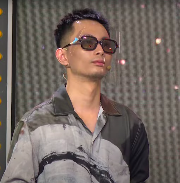 Binz là giọt nước tràn ly khiến Rhymastic liên tục tỏ thái độ với giám khảo Rap Việt? - Ảnh 2. Binz là giọt nước tràn ly khiến Rhymastic liên tục tỏ thái độ với giám khảo Rap Việt? - Ảnh 2.