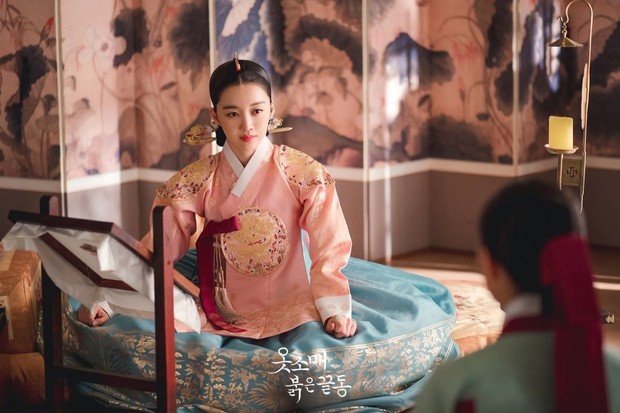 Lộ diện nữ thần cổ trang mới xứ Hàn: Cao quý như Hoàng hậu, nhan sắc tuổi 38 bỗng bùng nổ chỉ nhờ tạo hình đỉnh cao - Ảnh 2.