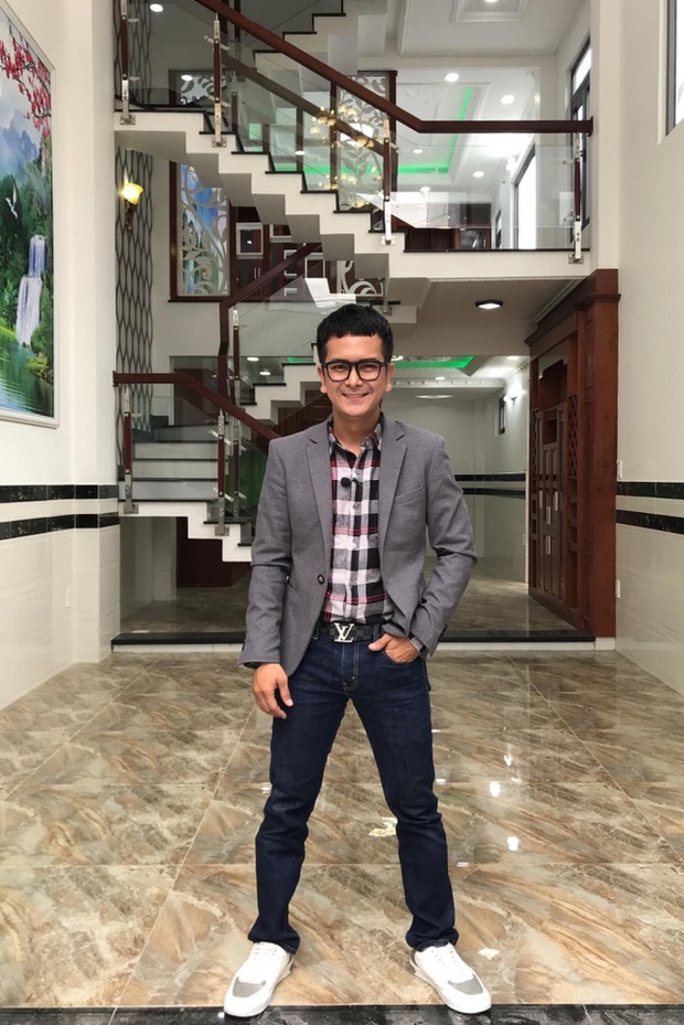 Bé An (Đất Phương Nam): Chật vật vì hết thời, đổi đời ở tuổi U40 nhờ môi giới bất động sản - Ảnh 5. Bé An (Đất Phương Nam): Chật vật vì hết thời, đổi đời ở tuổi U40 nhờ môi giới bất động sản - Ảnh 5.