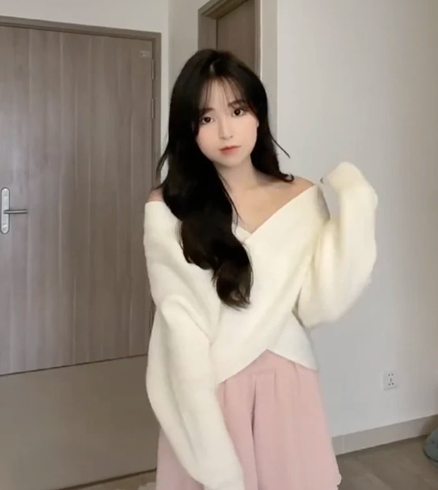 Muốn mặc kiểu tiểu thư thì phải nghía ngay tủ đồ thu đông của cô nàng này, toàn váy áo hot hit mà giá cả phải chăng vô cùng - Ảnh 4. Muốn mặc kiểu tiểu thư thì phải nghía ngay tủ đồ thu đông của cô nàng này, toàn váy áo hot hit mà giá cả phải chăng vô cùng - Ảnh 4.
