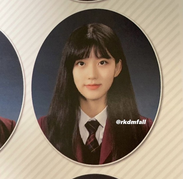 Nữ tân binh gây xôn xao vì đẹp như Miyeon (G)-IDLE, nhưng có đến mức mà Knet mỉa mai aespa là hố đen visual? - Ảnh 4. Nữ tân binh gây xôn xao vì đẹp như Miyeon (G)-IDLE, nhưng có đến mức mà Knet mỉa mai aespa là hố đen visual? - Ảnh 4.