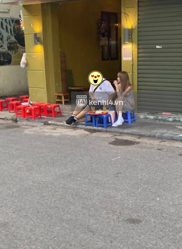 Team qua đường soi cận sắc vóc Thiều Bảo Trâm ra phố tại Hà Nội, người đi cùng hoá ra từng có liên quan đến Sơn Tùng? - Ảnh 5. Team qua đường soi cận sắc vóc Thiều Bảo Trâm ra phố tại Hà Nội, người đi cùng hoá ra từng có liên quan đến Sơn Tùng? - Ảnh 5.