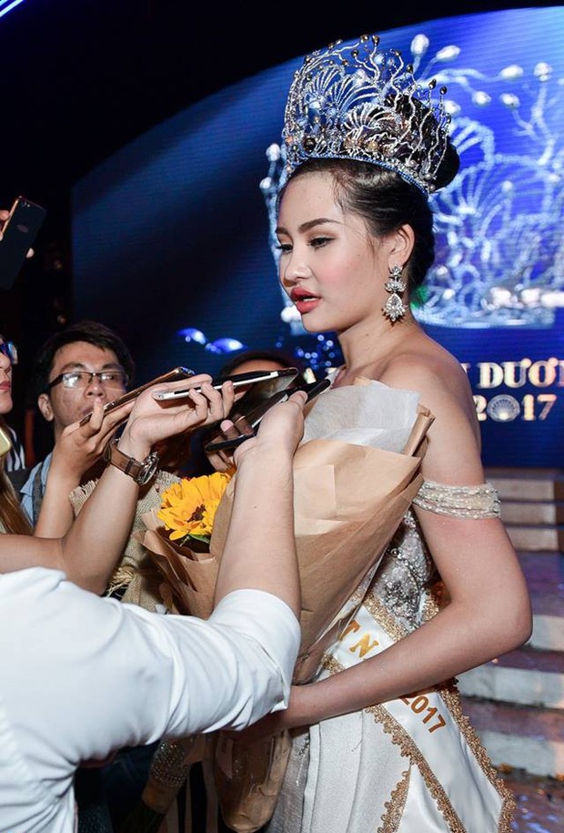 Nhan sắc Lê Âu Ngân Anh trước kia thế nào mà bị Đặng Thu Thảo đá xéo ngôi vị Hoa hậu? - Ảnh 3. Nhan sắc Lê Âu Ngân Anh trước kia thế nào mà bị Đặng Thu Thảo đá xéo ngôi vị Hoa hậu? - Ảnh 3.