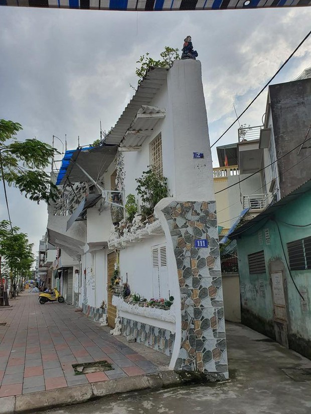 Nhà ở Hải Phòng khiến dân tình lác mắt vì siêu nhỏ siêu mỏng: Không biết sống bên trong kiểu gì? - Ảnh 1. Nhà ở Hải Phòng khiến dân tình lác mắt vì siêu nhỏ siêu mỏng: Không biết sống bên trong kiểu gì? - Ảnh 1.