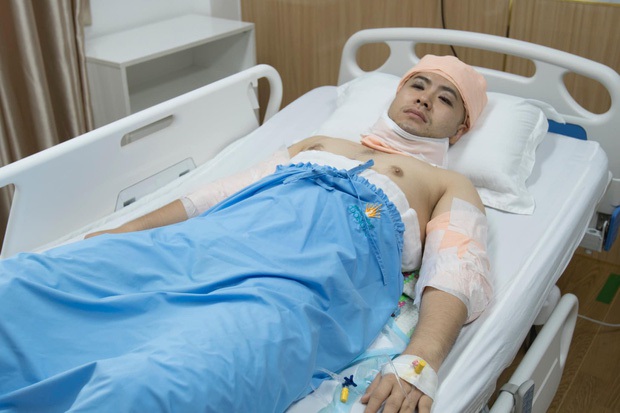 Sau 2 năm phẫu thuật hút mỡ vì tự ti ngoại hình, body hiện tại của Akira Phan giờ ra sao? - Ảnh 4. Sau 2 năm phẫu thuật hút mỡ vì tự ti ngoại hình, body hiện tại của Akira Phan giờ ra sao? - Ảnh 4.