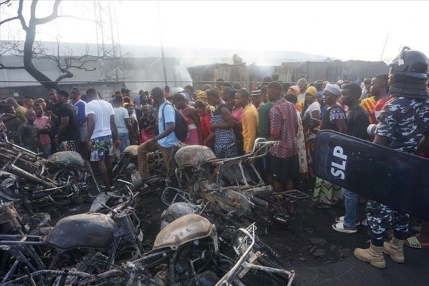 Cập nhật vụ nổ tại Sierra Leone: 99 người thiệt mạng, hơn 100 người bị thương - Ảnh 1.