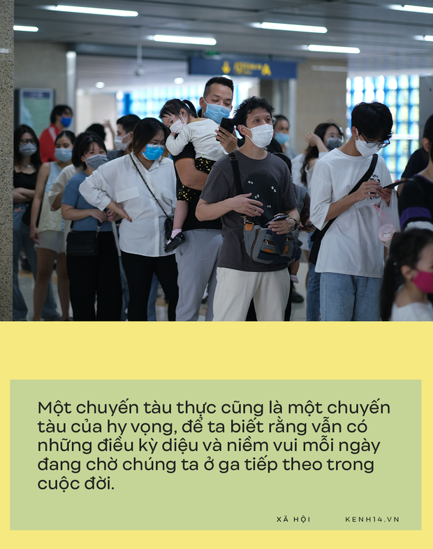 Những đứa trẻ đợi tàu và giấc mơ một thập kỷ của người Hà Nội - Ảnh 5. Những đứa trẻ đợi tàu và giấc mơ một thập kỷ của người Hà Nội - Ảnh 5.