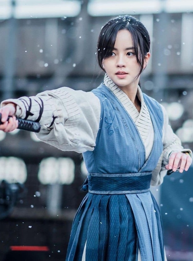 4 nữ thần cổ trang đẹp nhất màn ảnh Hàn 2021: Kim Yoo Jung như tiên tử nhưng Yuri (SNSD) mới là đỉnh cao - Ảnh 14.
