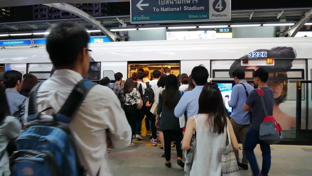 6 sự thật thú vị về đặc sản Skytrain Bangkok: 1 điểm rất giống tàu Cát Linh - Hà Đông - Ảnh 5.