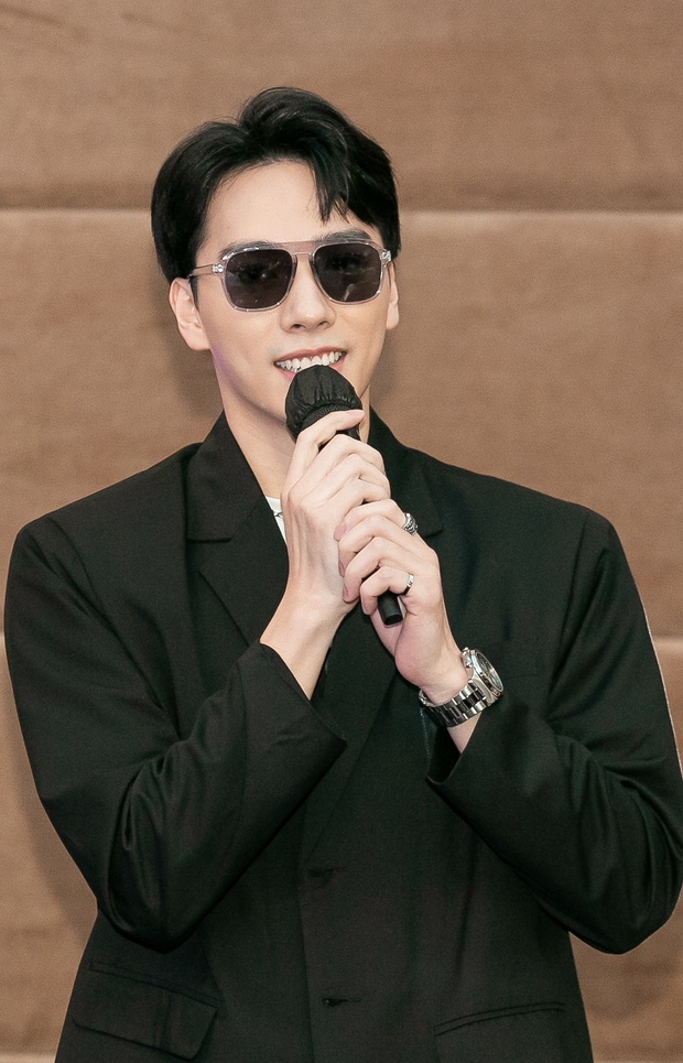 Cát Phượng, Kiều Minh Tuấn, Quách Ngọc Ngoan, Quỳnh Thư... sẵn sàng chiến nhau trong show đấm bốc! - Ảnh 13. Cát Phượng, Kiều Minh Tuấn, Quách Ngọc Ngoan, Quỳnh Thư... sẵn sàng chiến nhau trong show đấm bốc! - Ảnh 13.