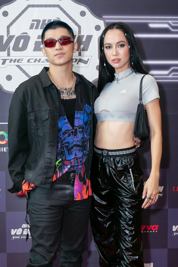 Cát Phượng, Kiều Minh Tuấn, Quách Ngọc Ngoan, Quỳnh Thư... sẵn sàng chiến nhau trong show đấm bốc! - Ảnh 19. Cát Phượng, Kiều Minh Tuấn, Quách Ngọc Ngoan, Quỳnh Thư... sẵn sàng chiến nhau trong show đấm bốc! - Ảnh 19.