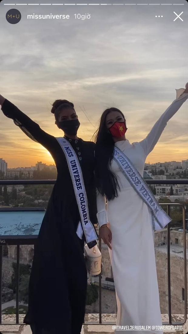 Clip Kim Duyên nói tiếng Anh lên hẳn trang chủ Miss Universe, liệu có còn more nghiêng về about myself? - Ảnh 4. Clip Kim Duyên nói tiếng Anh lên hẳn trang chủ Miss Universe, liệu có còn more nghiêng về about myself? - Ảnh 4.