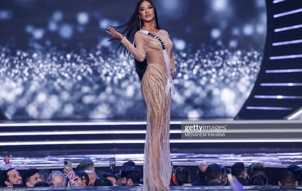 Bán kết Miss Universe 2021: Kim Duyên hoàn thành phần thi dạ hội và bikini, thần thái lẫn body đều ghi điểm tuyệt đối! - Ảnh 4.