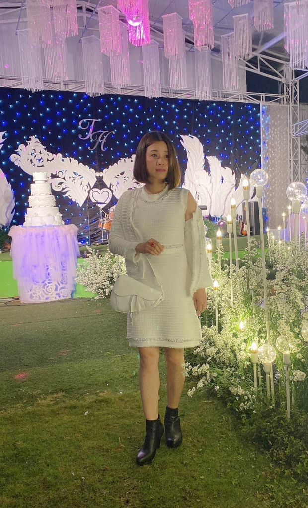 Vũ trụ livestream: Kỹ nghệ thôi miên, móc ví người khác đỉnh cao thế nào mà hàng nghìn người bán hàng online sống chết lao vào? - Ảnh 8. Vũ trụ livestream: Kỹ nghệ thôi miên, móc ví người khác đỉnh cao thế nào mà hàng nghìn người bán hàng online sống chết lao vào? - Ảnh 8.