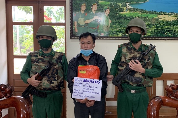 Bộ đội biên phòng triệt phá vụ vận chuyển ma túy lớn nhất trong năm ở Đà Nẵng - Ảnh 2.