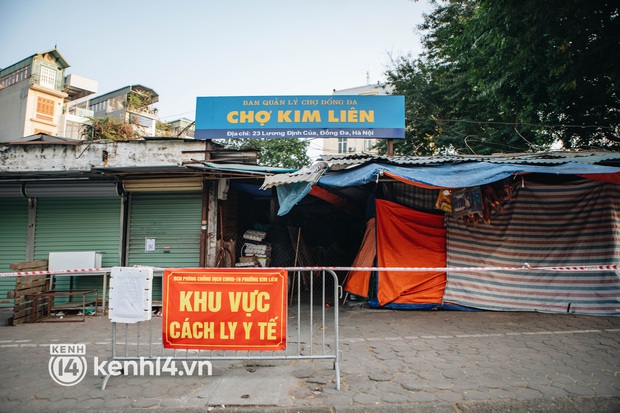 Quận trung tâm Hà Nội nguy cơ cao: 2 tháng gần 2.000 ca nhiễm, vận hành cơ sở thu dung điều trị F0 với 600 giường - Ảnh 1.