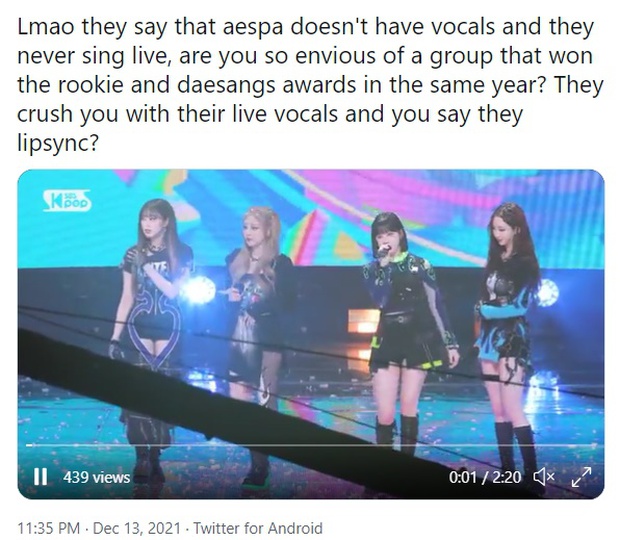 aespa bị mỉa mai chưa từng hát live kể từ khi debut: Fan đáp trả bằng video hát live hơn đứt TWICE, không thua kém BLACKPINK? - Ảnh 8. aespa bị mỉa mai chưa từng hát live kể từ khi debut: Fan đáp trả bằng video hát live hơn đứt TWICE, không thua kém BLACKPINK? - Ảnh 8.