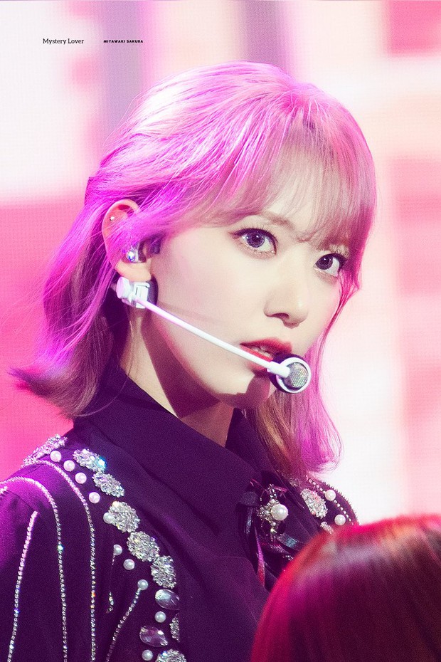 Những idol nữ Kpop tham vọng nhất: Lisa (BLACKPINK) chắc suất, đại diện của TWICE và Red Velvet là ai? - Ảnh 9. Những idol nữ Kpop tham vọng nhất: Lisa (BLACKPINK) chắc suất, đại diện của TWICE và Red Velvet là ai? - Ảnh 9.