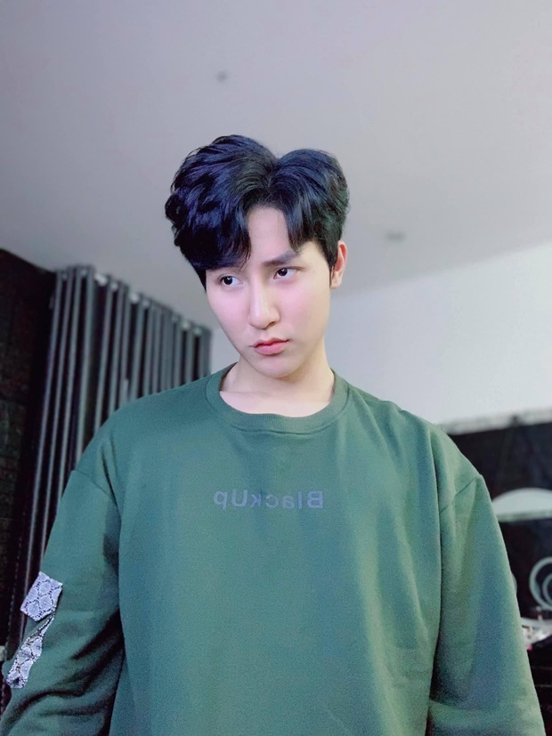 Chàng trai “tôi chiều em quá nên em hư khác xưa quá trời, đầu tư ăn mặc giống good boy để thả thính? - Ảnh 6. Chàng trai “tôi chiều em quá nên em hư khác xưa quá trời, đầu tư ăn mặc giống good boy để thả thính? - Ảnh 6.
