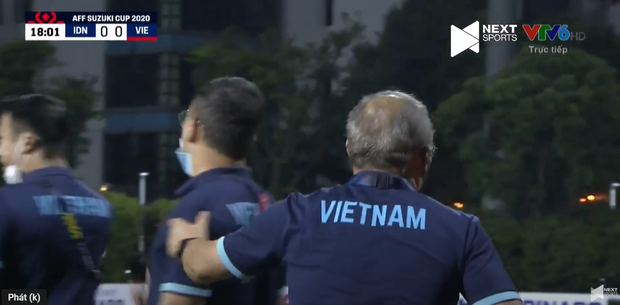 Điều kỳ lạ trận ở trận Việt Nam vs Indonesia: Thầy Park sắm vai người bình tĩnh - Ảnh 2.