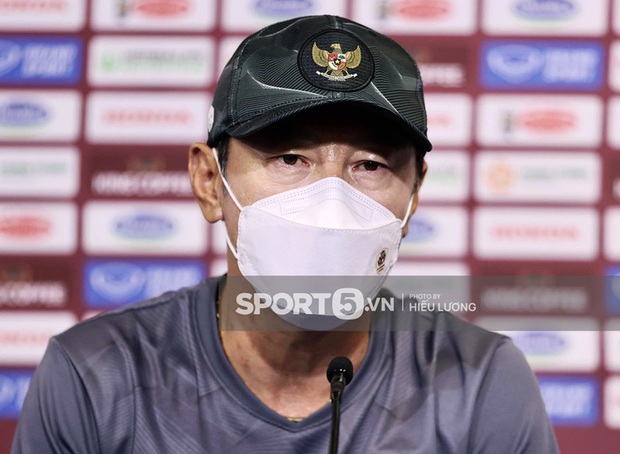 HLV Shin Tae-yong: Cầu thủ Indonesia kém hơn, tuyển Việt Nam thật sự mạnh - Ảnh 1. HLV Shin Tae-yong: Cầu thủ Indonesia kém hơn, tuyển Việt Nam thật sự mạnh - Ảnh 1.
