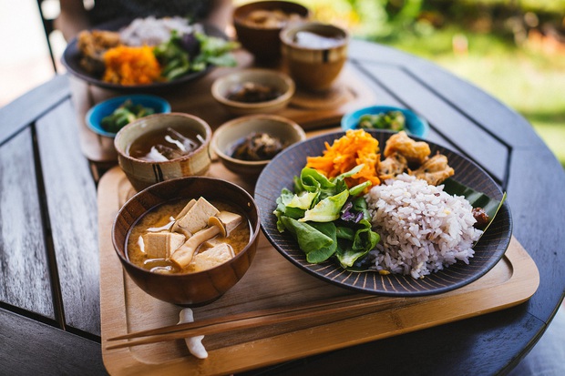 Bí quyết sống thọ ở nơi có nhiều người trên 100 tuổi nhất: Đơn giản mà hiệu quả không ngờ - Ảnh 3. Bí quyết sống thọ ở nơi có nhiều người trên 100 tuổi nhất: Đơn giản mà hiệu quả không ngờ - Ảnh 3.