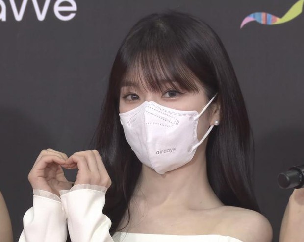 Thảm đỏ KBS Gayo Daechukje: Seolhyun lộng lẫy như búp bê dẫn đầu bộ 3 MC cực phẩm, Joy khoe vòng 1 nảy nở át cả nữ thần Irene (Red Velvet) và dàn sao - Ảnh 6. Thảm đỏ KBS Gayo Daechukje: Seolhyun lộng lẫy như búp bê dẫn đầu bộ 3 MC cực phẩm, Joy khoe vòng 1 nảy nở át cả nữ thần Irene (Red Velvet) và dàn sao - Ảnh 6.
