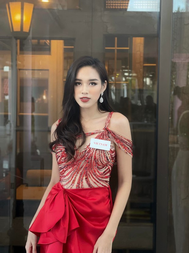 Đã có kết quả xét nghiệm Covid-19 của Đỗ Hà sau khi tiếp xúc với 4 thí sinh F0 tại Miss World? - Ảnh 4. Đã có kết quả xét nghiệm Covid-19 của Đỗ Hà sau khi tiếp xúc với 4 thí sinh F0 tại Miss World? - Ảnh 4.