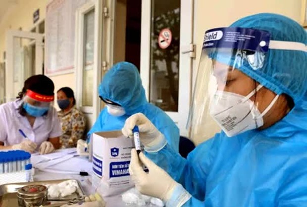 13 nữ công nhân ở Hà Nam dương tính với SARS-CoV-2, chưa rõ nguồn lây - Ảnh 1.