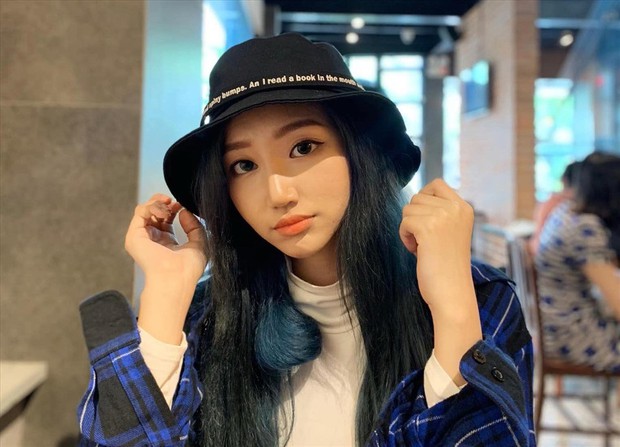 Orange nghẹn ngào tưởng niệm Phạm Chí Thành trên sân khấu: Cuộc đời vô thường lắm, ai cũng có thể bỏ mình đi... - Ảnh 3. Orange nghẹn ngào tưởng niệm Phạm Chí Thành trên sân khấu: Cuộc đời vô thường lắm, ai cũng có thể bỏ mình đi... - Ảnh 3.
