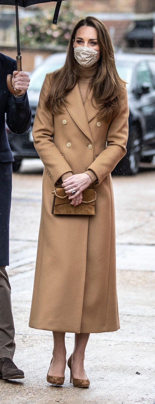Nhìn hành trình thời trang 2021 của Kate Middleton mới thấy Meghan Markle chắc chắn không có cửa! - Ảnh 3. Nhìn hành trình thời trang 2021 của Kate Middleton mới thấy Meghan Markle chắc chắn không có cửa! - Ảnh 3.