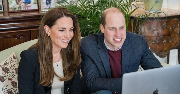 Nhìn hành trình thời trang 2021 của Kate Middleton mới thấy Meghan Markle chắc chắn không có cửa! - Ảnh 2. Nhìn hành trình thời trang 2021 của Kate Middleton mới thấy Meghan Markle chắc chắn không có cửa! - Ảnh 2.