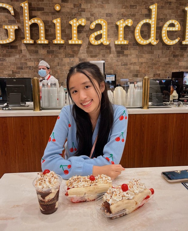Rich kid Jenny Huỳnh diện đồ phong cách chuẩn teen Mỹ nhìn mà mê, phải múc liền mấy món na ná với giá chỉ từ 99K ạ - Ảnh 10.