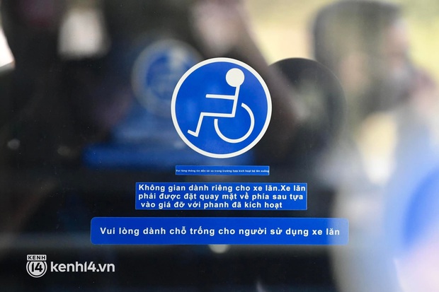Chính thức đưa vào mạng lưới hệ thống xe buýt điện đầu tiên của Việt Nam - Ảnh 6. Chính thức đưa vào mạng lưới hệ thống xe buýt điện đầu tiên của Việt Nam - Ảnh 6.