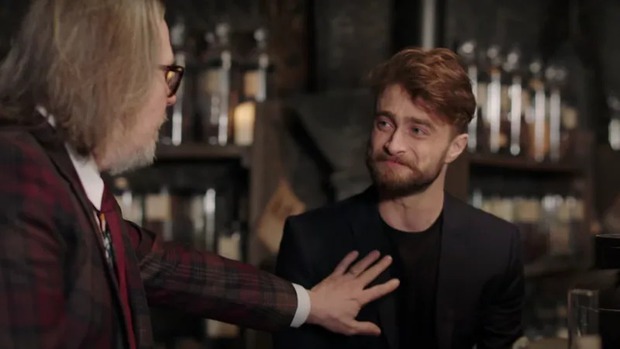 Dàn sao Harry Potter sau 20 năm: Harry ngủ với fan, Emma Watson vướng lùm xùm ảnh nóng chưa sốc bằng nam phụ lột xác khó tin - Ảnh 4. Dàn sao Harry Potter sau 20 năm: Harry ngủ với fan, Emma Watson vướng lùm xùm ảnh nóng chưa sốc bằng nam phụ lột xác khó tin - Ảnh 4.