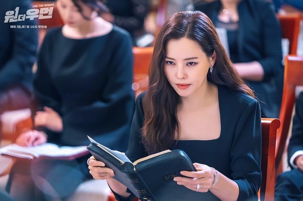 Song Hye Kyo diễn dở tệ vẫn được đề cử Daesang, netizen chốt kèo trao luôn cúp cho người này khỏi tranh cãi - Ảnh 3.