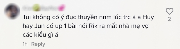 Rộ nghi vấn Karik cầu hôn bạn gái sau khi bị team qua đường phát hiện “còn quen mà giấu kỹ quá”? - Ảnh 7. Rộ nghi vấn Karik cầu hôn bạn gái sau khi bị team qua đường phát hiện “còn quen mà giấu kỹ quá”? - Ảnh 7.