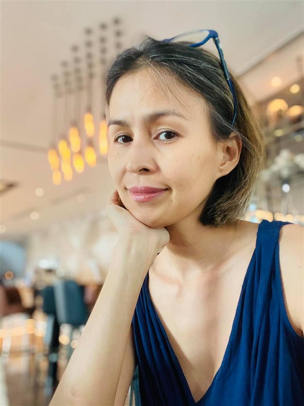 Vợ cũ Huy Khánh chê thẳng mặt nhan sắc khi thấy Hoàng Thùy khóc trên livestream - Ảnh 3. Vợ cũ Huy Khánh chê thẳng mặt nhan sắc khi thấy Hoàng Thùy khóc trên livestream - Ảnh 3.