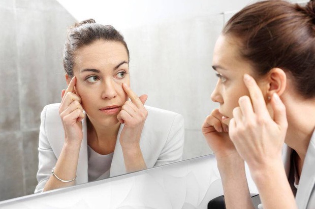 3 dấu hiệu lạ xuất hiện trên da cảnh báo tình trạng gan đang hoạt động rất kém - Ảnh 2. 3 dấu hiệu lạ xuất hiện trên da cảnh báo tình trạng gan đang hoạt động rất kém - Ảnh 2.